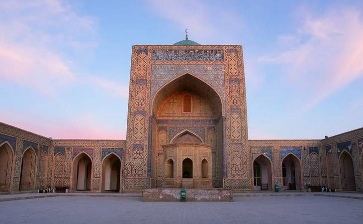 Пои-Калян в Бухаре — величественный символ древнего Узбекистана